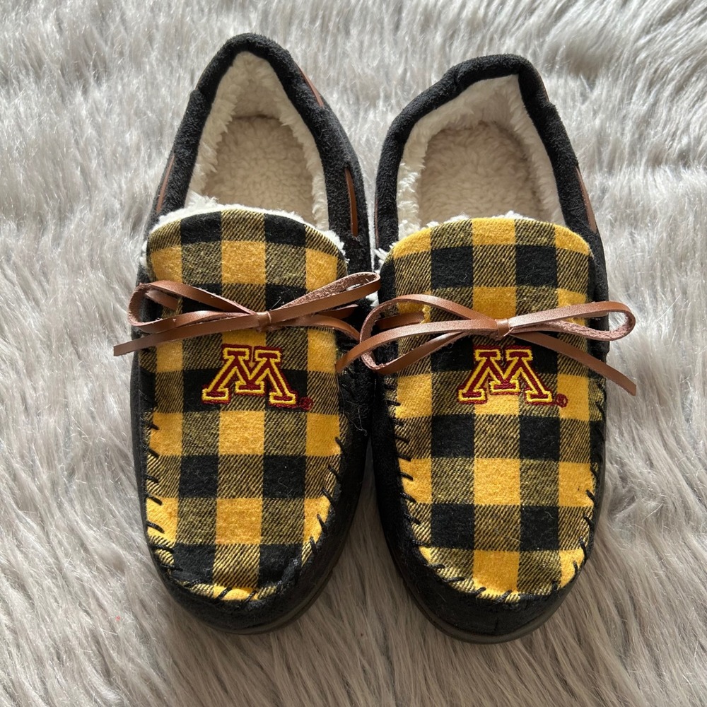 FOCO Minnesota Slippers Womens Size Small (5-6) Slip‎ On Fuzzy Shoes Lightweight